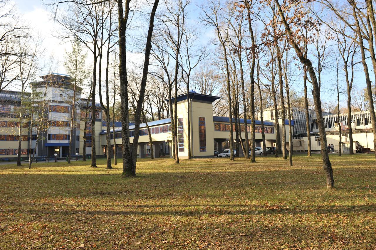 غروندو Zhemchuzhina Health Resort المظهر الخارجي الصورة
